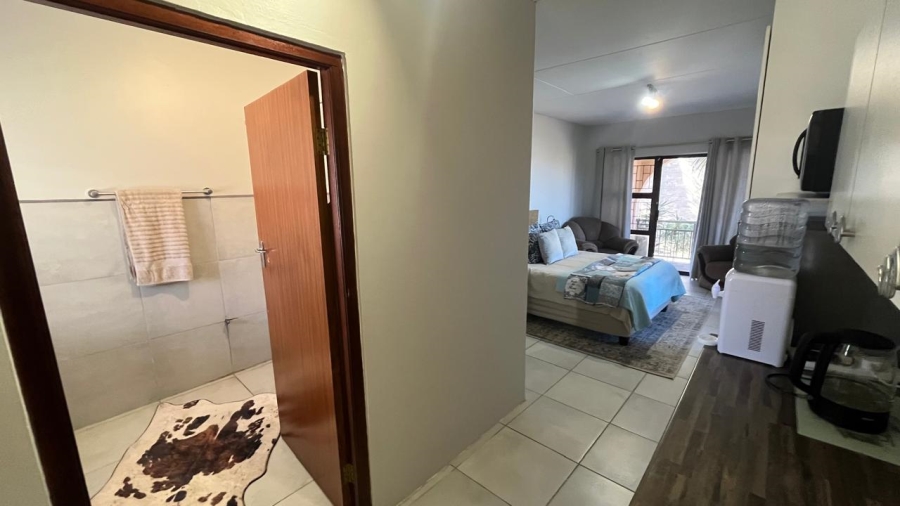 5 Bedroom Property for Sale in Wavecrest Eastern Cape